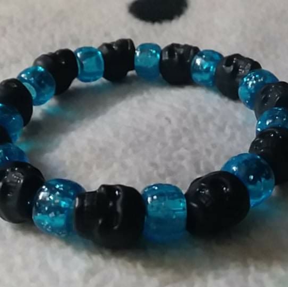 blue black skull kandi bracelet - Picture 3 of 6